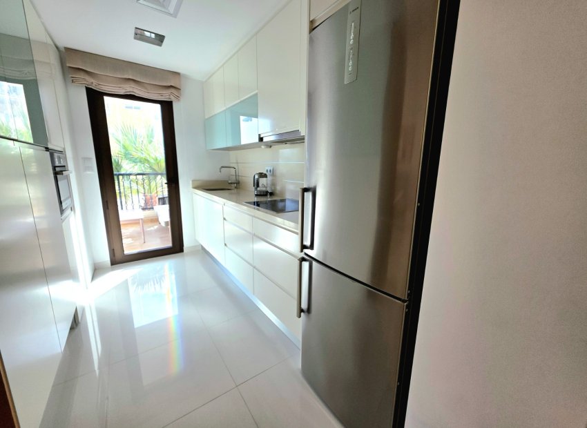 Reventa - Apartamento / piso - Guardamar del Segura