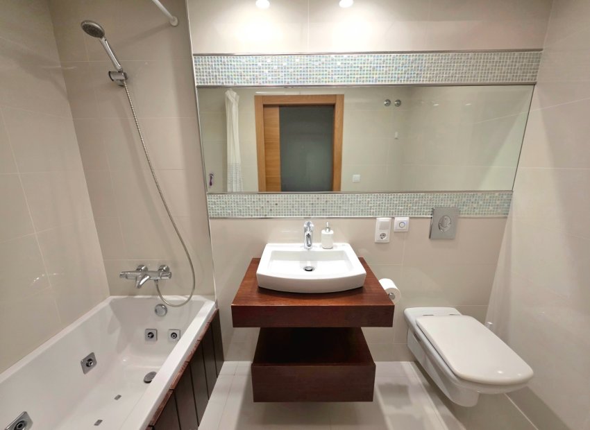 Reventa - Apartamento / piso - Guardamar del Segura