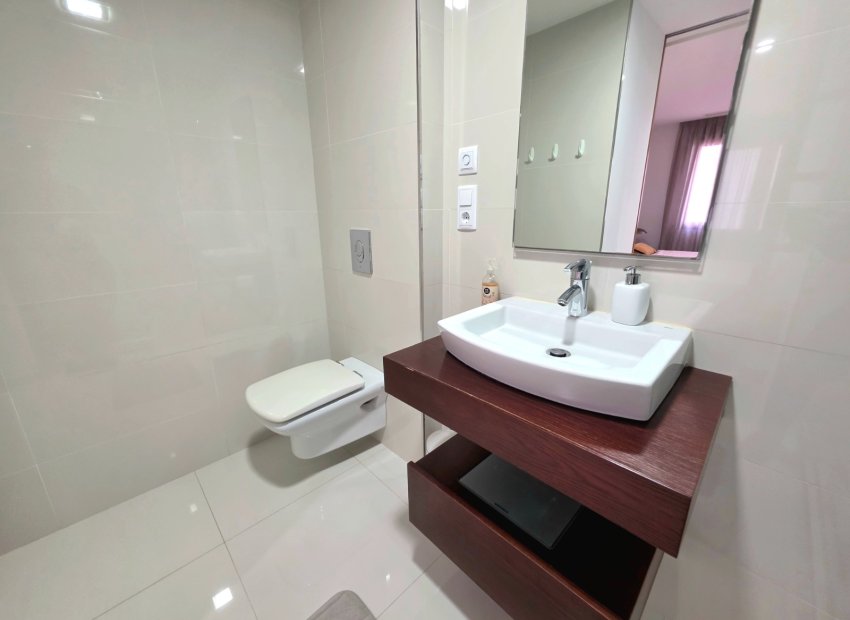 Reventa - Apartamento / piso - Guardamar del Segura