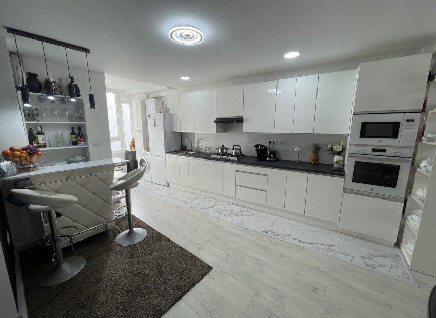 Reventa - Apartamento / piso - Guardamar del Segura