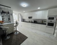 Reventa - Apartamento / piso - Guardamar del Segura