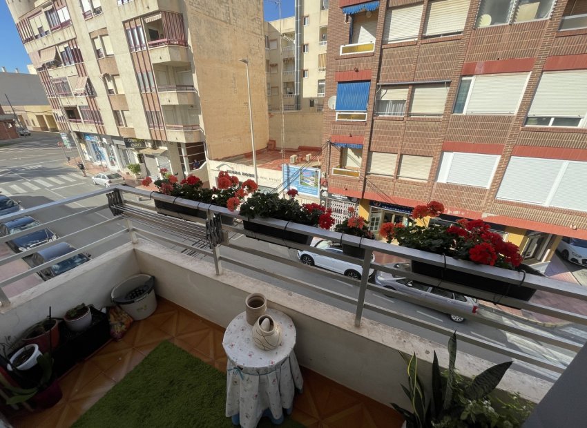 Reventa - Apartamento / piso - Guardamar del Segura