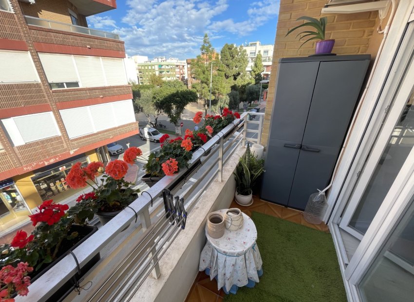 Reventa - Apartamento / piso - Guardamar del Segura