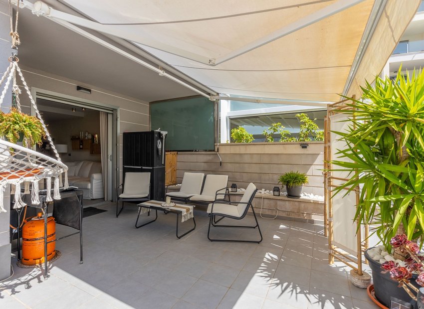 Reventa - Apartamento / piso - La Mata - Playa