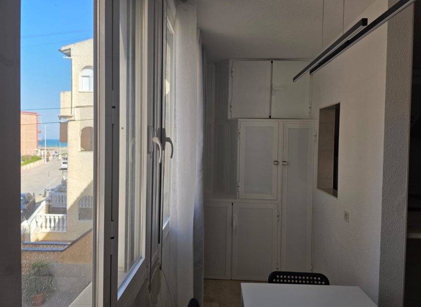 Reventa - Apartamento / piso - La Mata - Playa