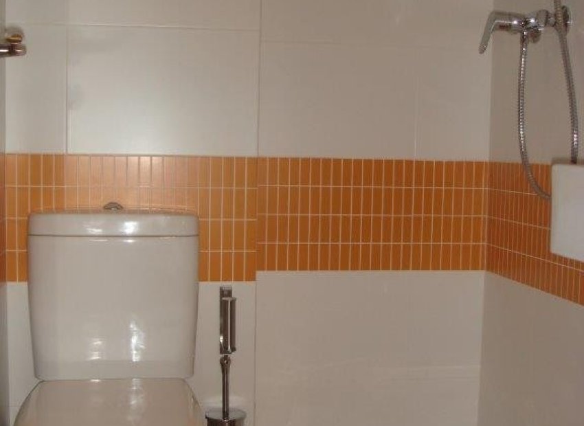 Reventa - Apartamento / piso - La Nucía - town