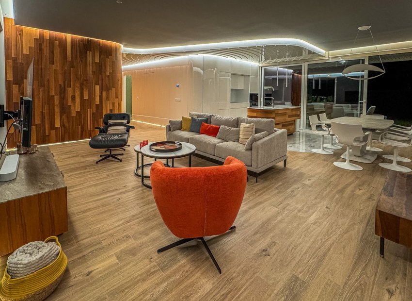 Reventa - Apartamento / piso - Las Colinas Golf - LAS COLINAS GOLF RESORT