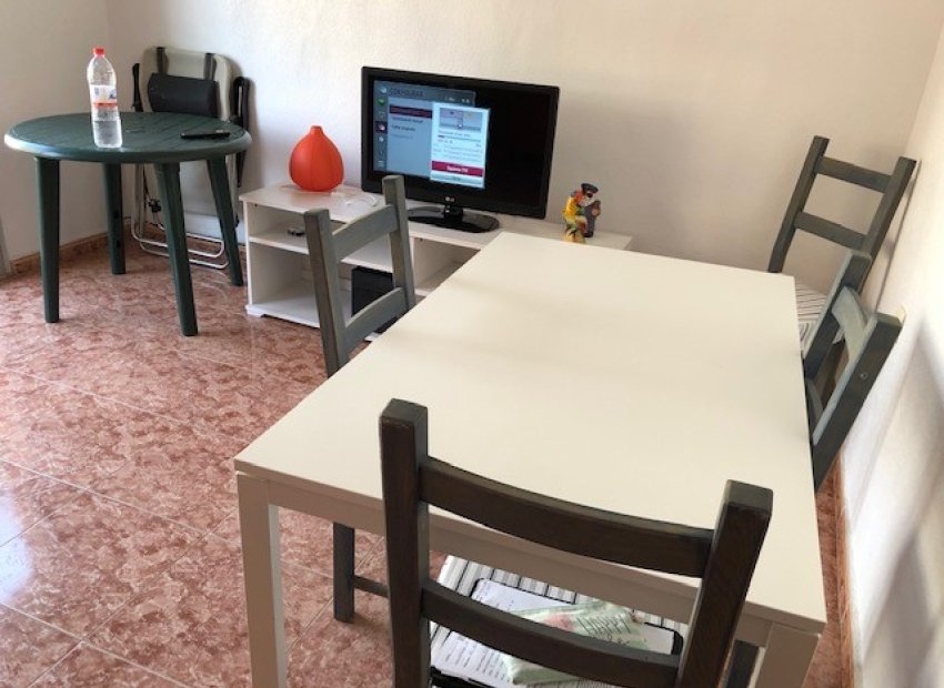 Reventa - Apartamento / piso - Los Alcázares