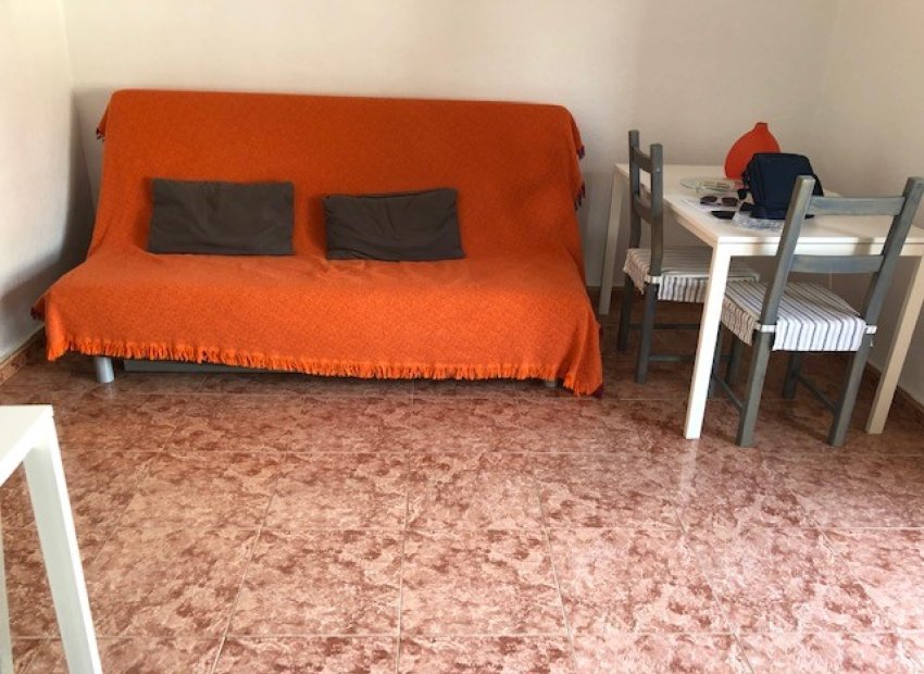 Reventa - Apartamento / piso - Los Alcázares