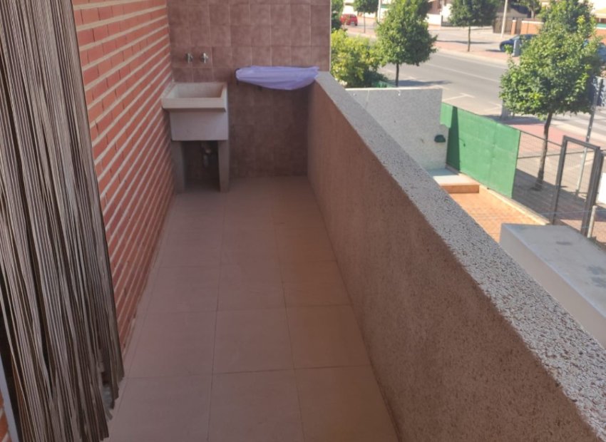 Reventa - Apartamento / piso - Los Alcázares