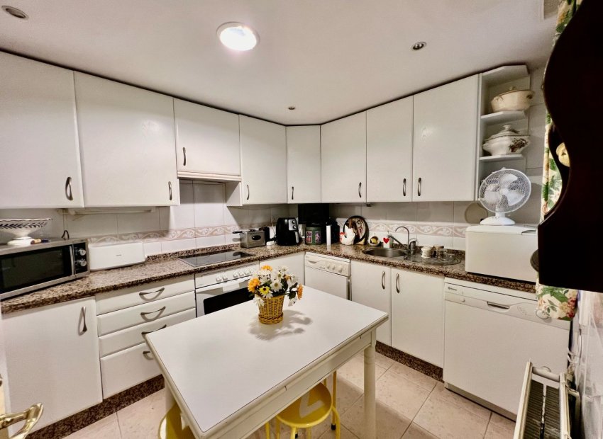 Reventa - Apartamento / piso - Marbella - Guadalmina Alta