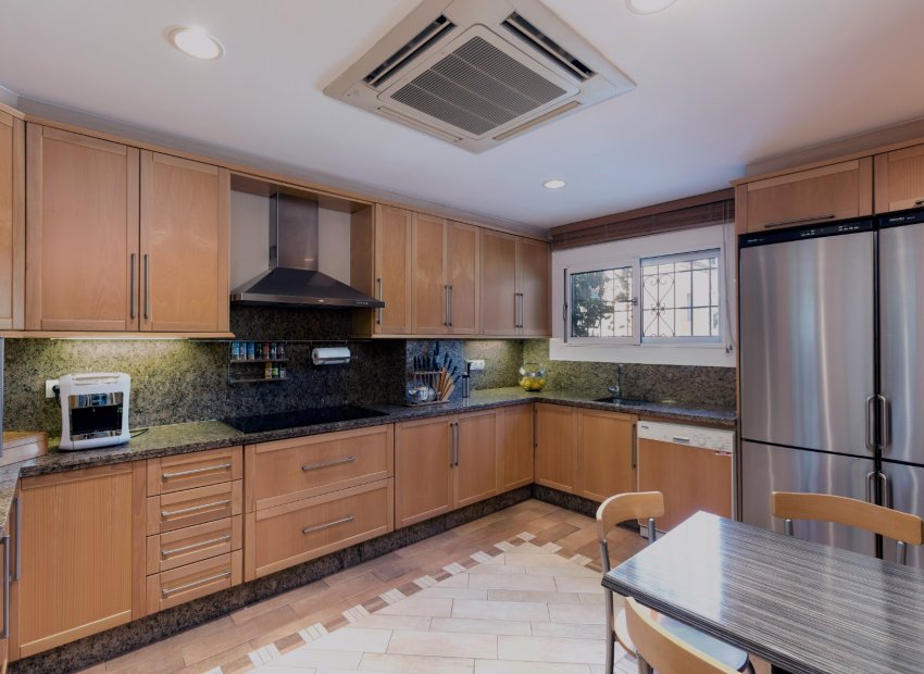 Reventa - Apartamento / piso - Marbella - Nueva Andalucía