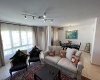 Reventa - Apartamento / piso - Marbella - Nueva Andalucía