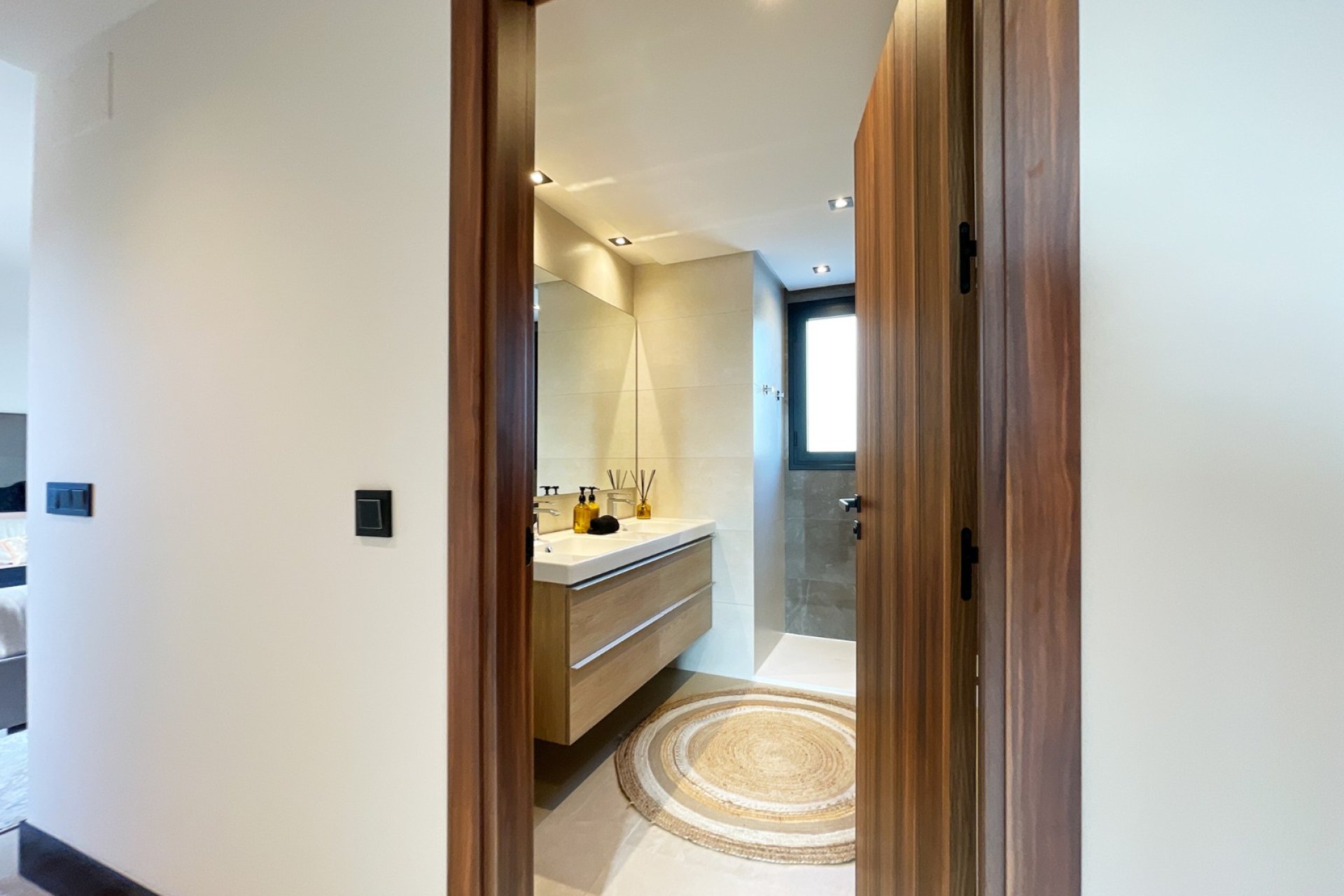 Reventa - Apartamento / piso - Marbella - Nueva Andalucía