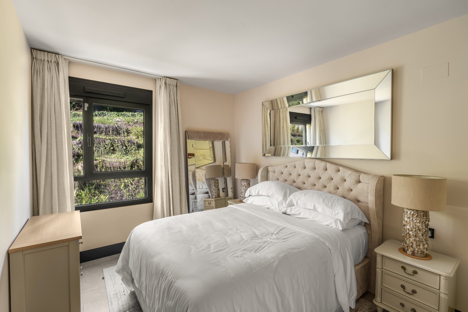 Reventa - Apartamento / piso - Marbella - Nueva Andalucía