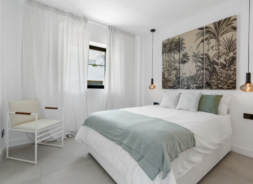 Reventa - Apartamento / piso - Marbella - Nueva Andalucía