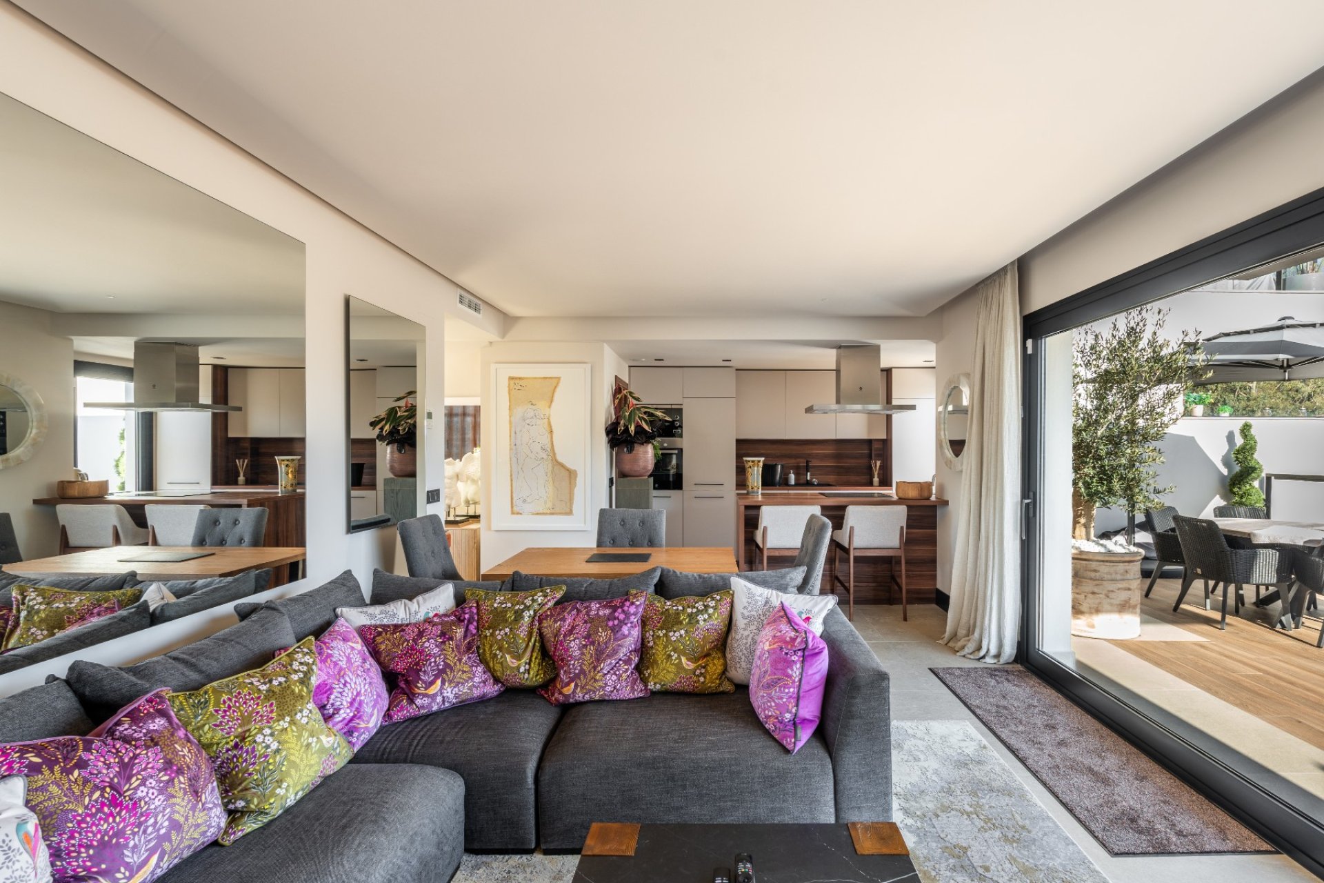 Reventa - Apartamento / piso - Marbella - Nueva Andalucía