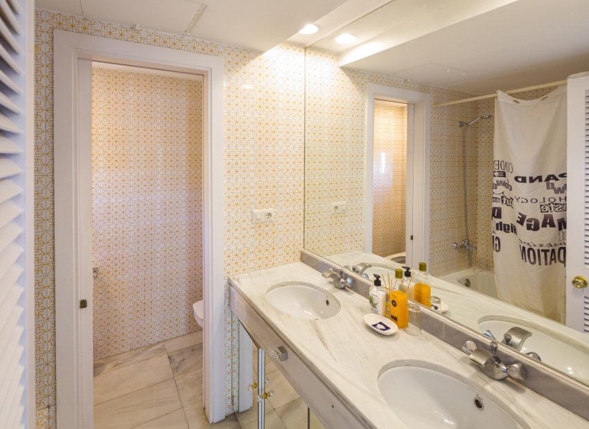 Reventa - Apartamento / piso - Marbella - Puerto Banús