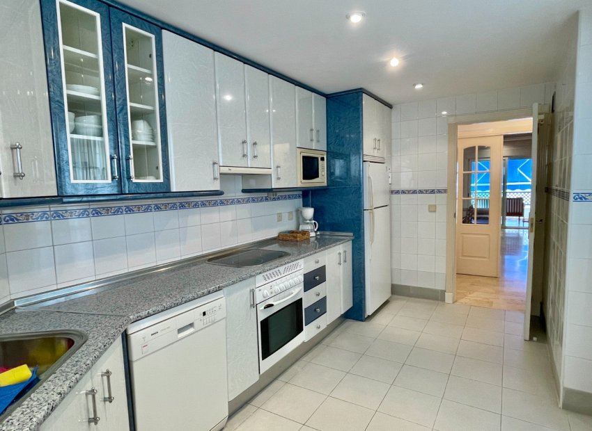 Reventa - Apartamento / piso - Marbella - Puerto Banús