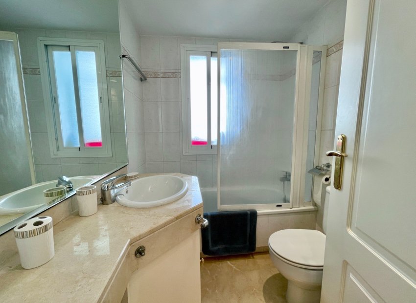 Reventa - Apartamento / piso - Marbella - Puerto Banús