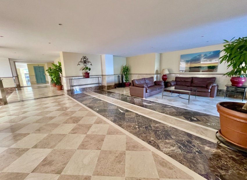 Reventa - Apartamento / piso - Marbella - Puerto Banús