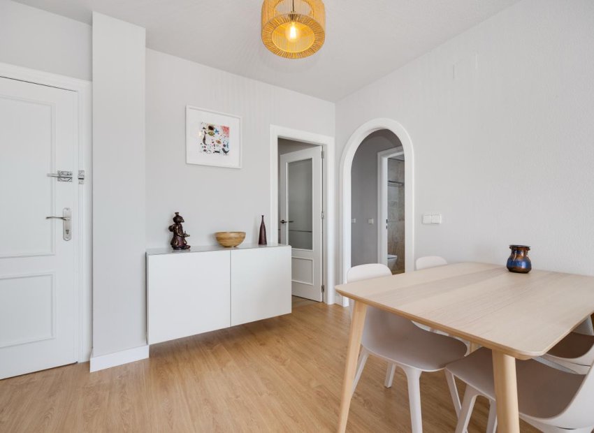 Reventa - Apartamento / piso - Orihuela Costa - Aguamarinas