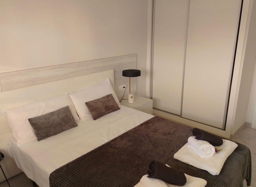 Reventa - Apartamento / piso - Orihuela - Costa Blanca