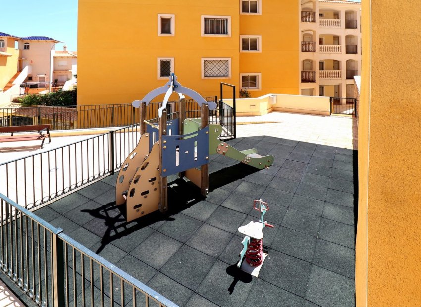 Reventa - Apartamento / piso - Orihuela Costa - Campoamor