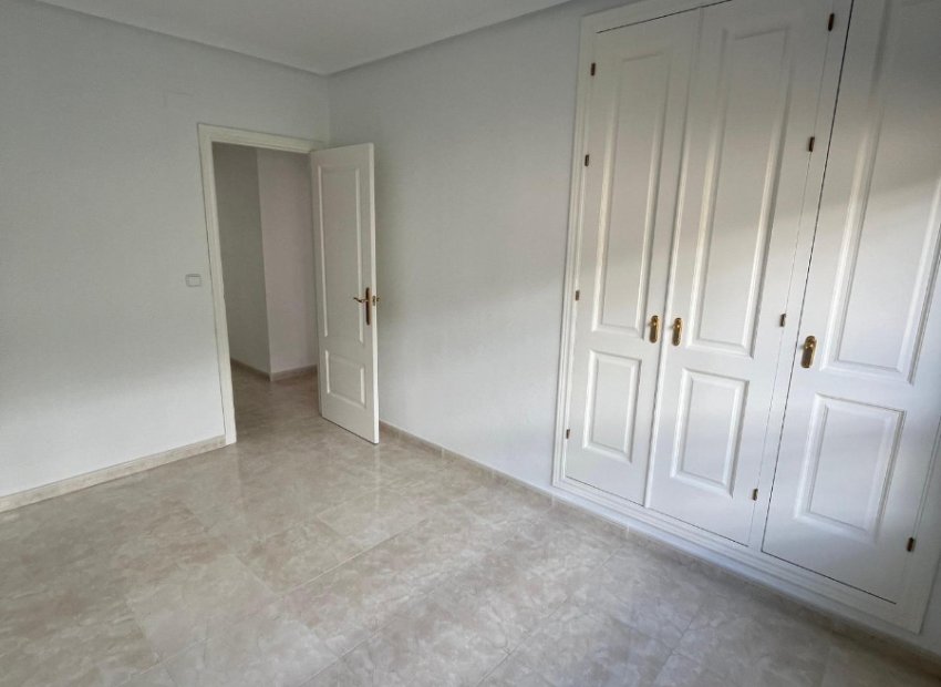 Reventa - Apartamento / piso - Orihuela Costa - Campoamor