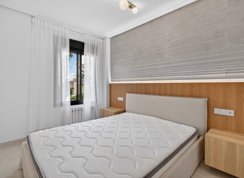 Reventa - Apartamento / piso - Orihuela Costa - Campoamor