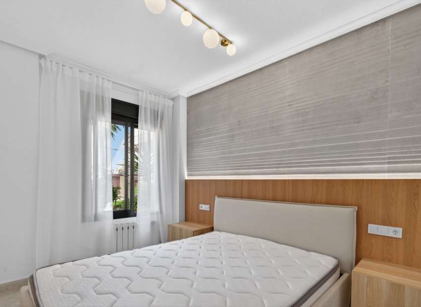 Reventa - Apartamento / piso - Orihuela Costa - Campoamor