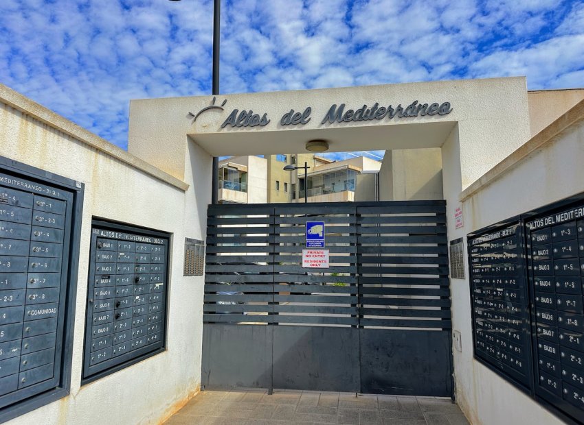 Reventa - Apartamento / piso - Orihuela Costa - La Zenia