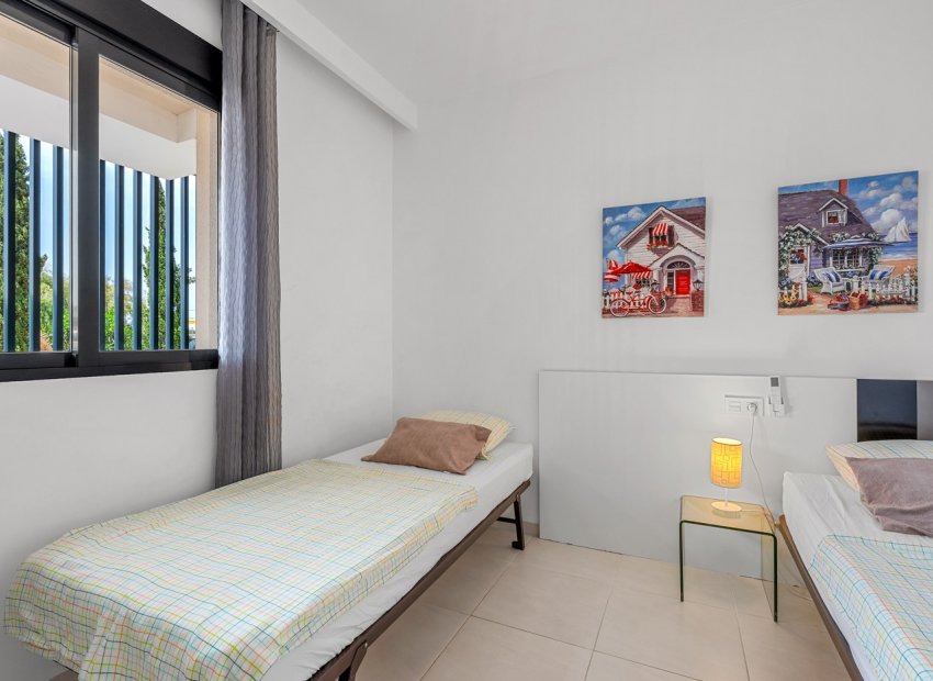 Reventa - Apartamento / piso - Orihuela Costa - La Zenia