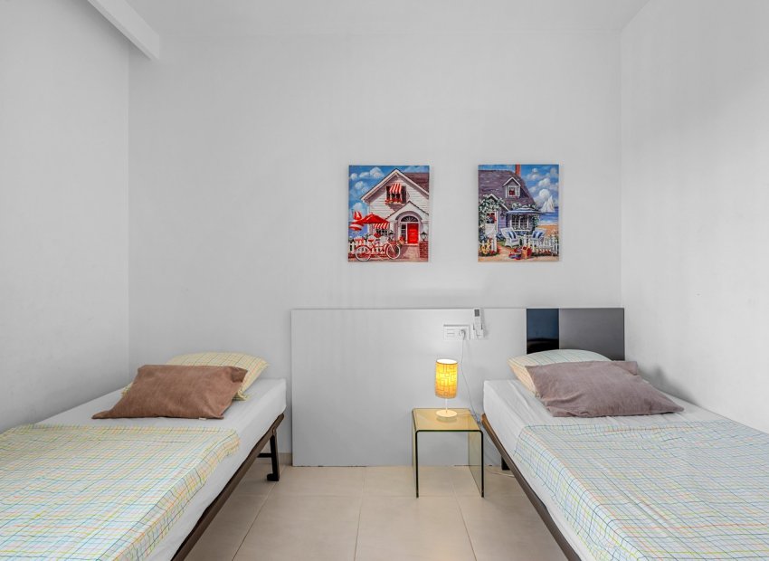 Reventa - Apartamento / piso - Orihuela Costa - La Zenia
