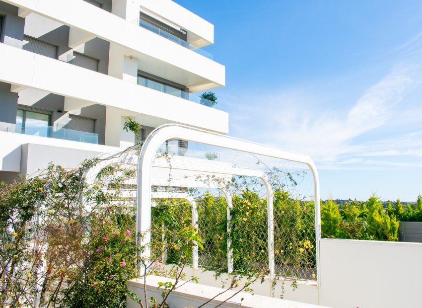 Reventa - Apartamento / piso - Orihuela Costa - Las Colinas golf