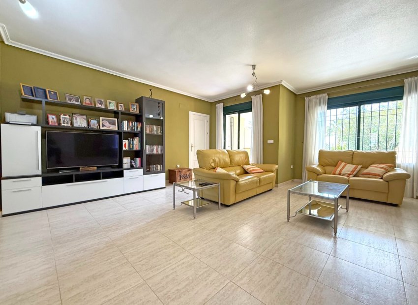 Reventa - Apartamento / piso - Orihuela Costa - Lomas de Campoamor