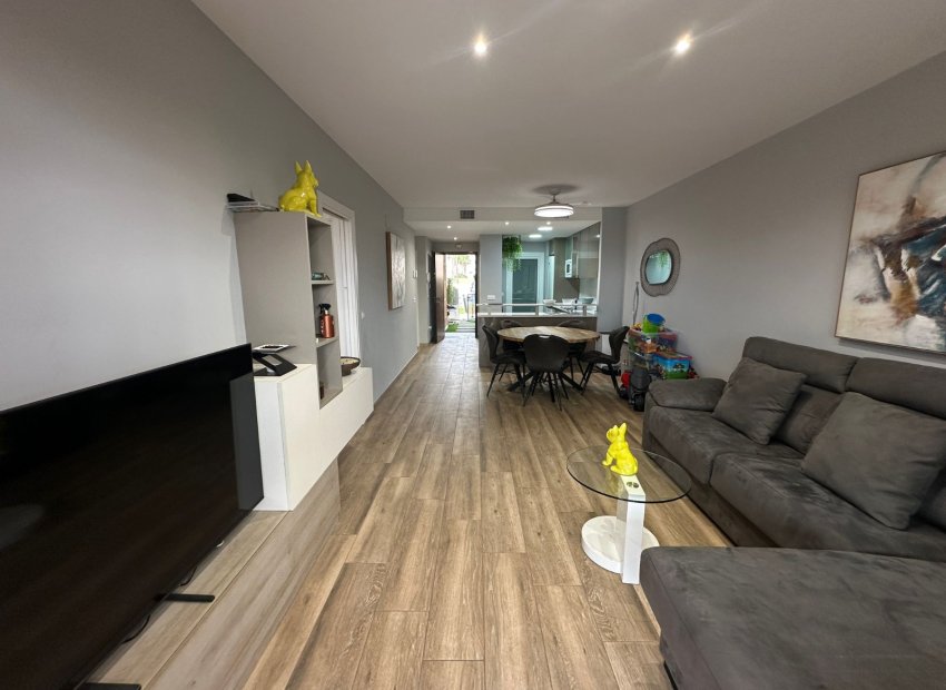 Reventa - Apartamento / piso - Orihuela Costa - Los Dolses