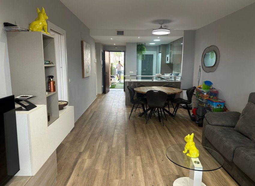 Reventa - Apartamento / piso - Orihuela Costa - Los Dolses