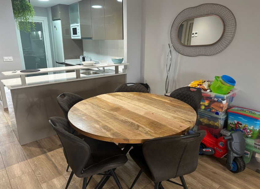 Reventa - Apartamento / piso - Orihuela Costa - Los Dolses