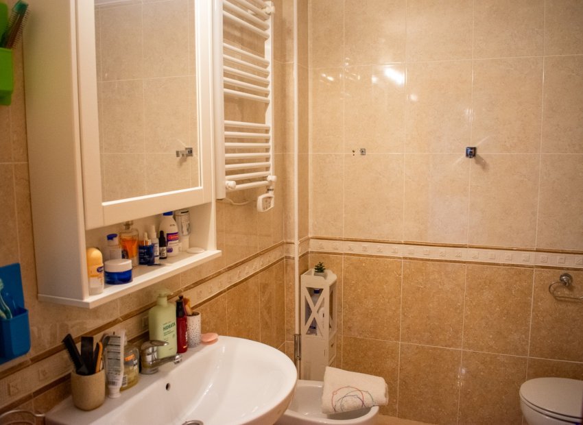 Reventa - Apartamento / piso - Orihuela Costa - Los Dolses