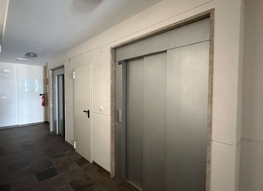 Reventa - Apartamento / piso - Orihuela Costa - Los Dolses