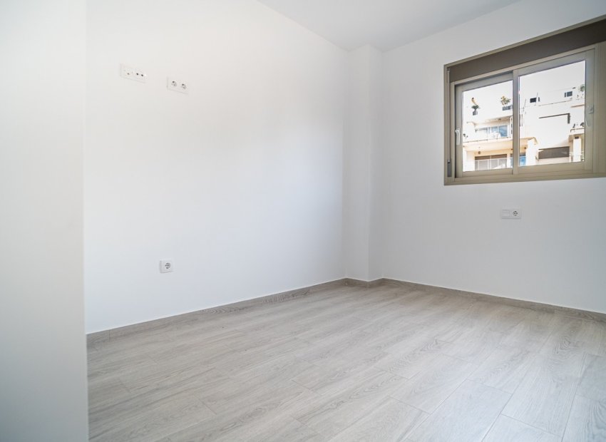 Reventa - Apartamento / piso - Orihuela Costa - Los Dolses