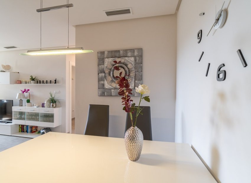Reventa - Apartamento / piso - Orihuela Costa - Los Dolses