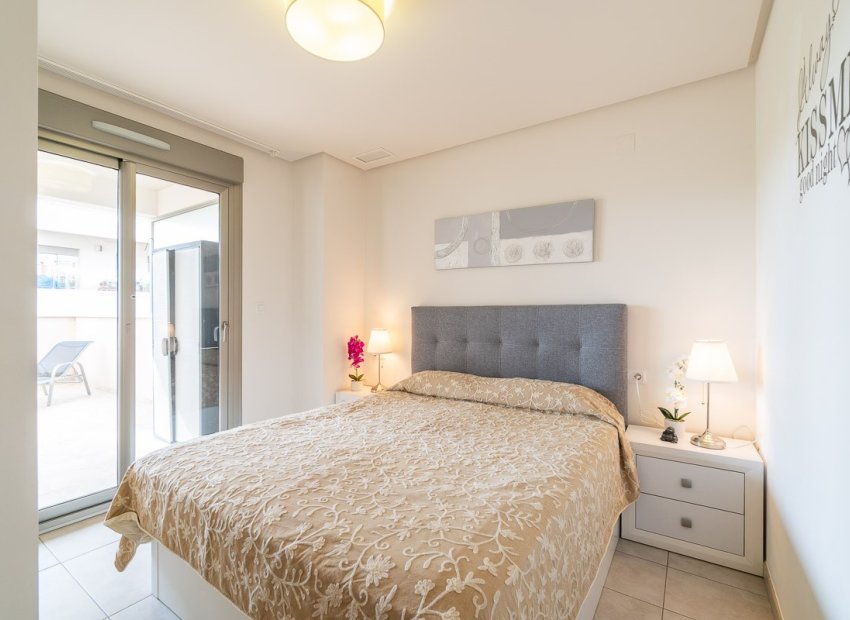 Reventa - Apartamento / piso - Orihuela Costa - Los Dolses