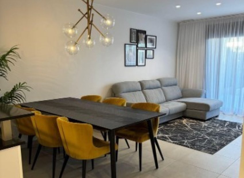 Reventa - Apartamento / piso - Orihuela Costa - Playa Flamenca