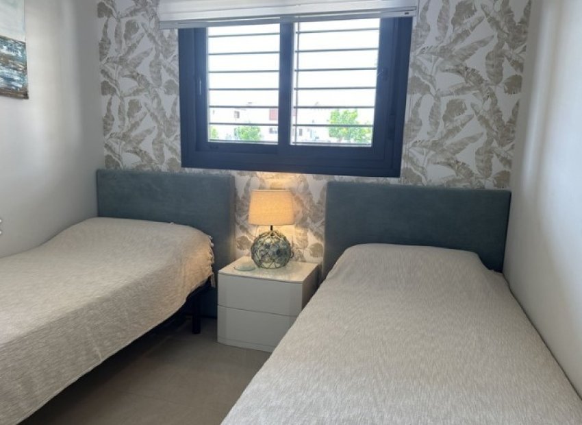 Reventa - Apartamento / piso - Orihuela Costa - Playa Flamenca