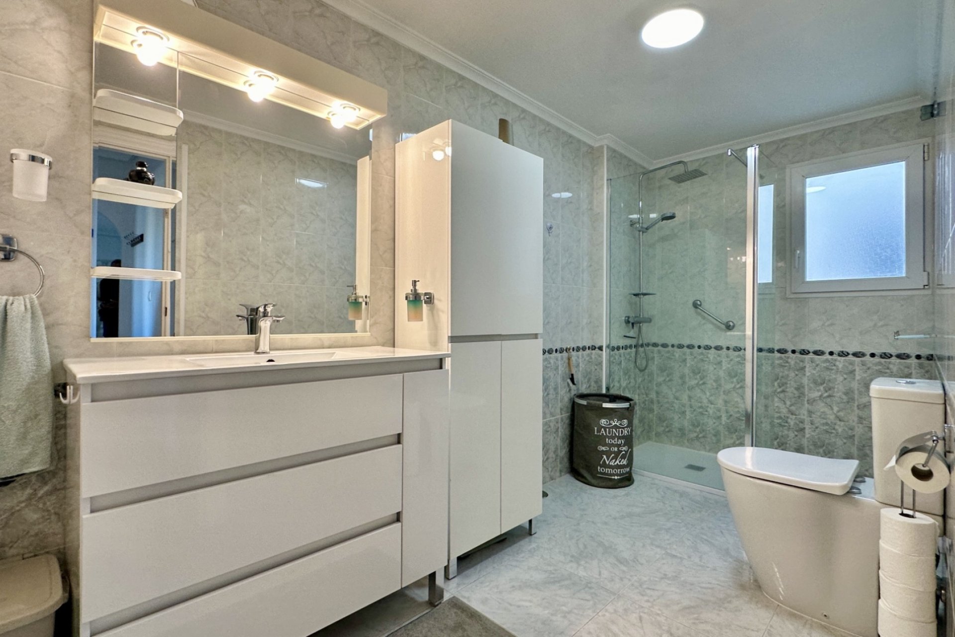 Reventa - Apartamento / piso - Orihuela Costa - Playa Flamenca