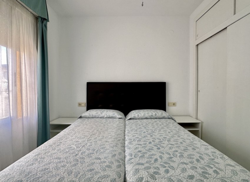 Reventa - Apartamento / piso - Orihuela Costa - Playa Flamenca