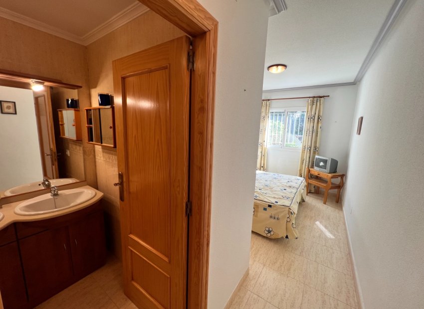 Reventa - Apartamento / piso - Orihuela Costa - Playa Flamenca
