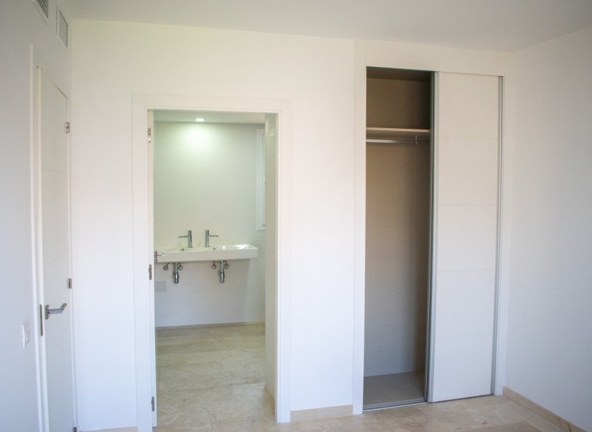 Reventa - Apartamento / piso - Orihuela Costa - Punta Prima